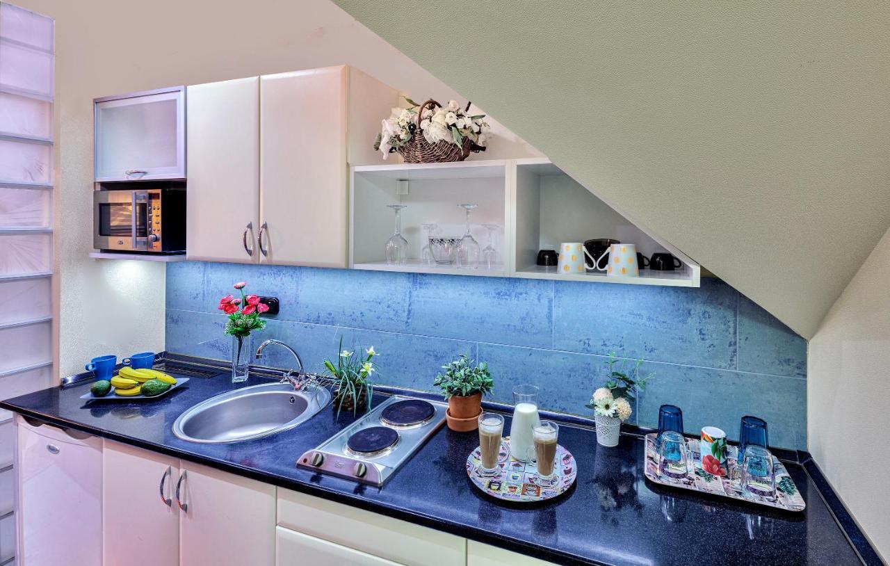 Vintiamo Apartmanok Egerszalók Exteriör bild